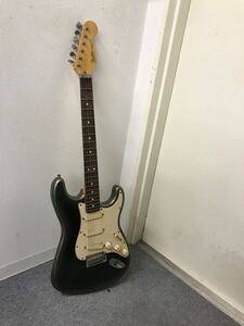 【a2】 Fender USA Stratocaster エレキギター JUNK y6620 2703-32