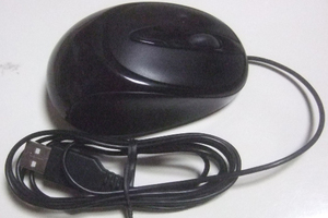 mouse computer USBマウス(黒)。