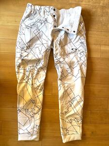 オークリー OAKLEY ゴルフウェア ロングパンツ SKULL REVERSIBLE WIND PANTS 3.0 FOA404240 国内正規品 日本サイズ XL USサイズ L 白地