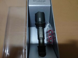 【ミントコンディション】SUREFIRE M3 COMBATLIGHT　コンバットライト　タクティカル LIGHT シュアファイア