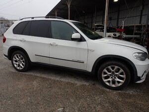 4UPJ-15129997］BMW X5 ZW30S 部品販売 カットボディ コアサポート フェンダー ガラス ボンネット ドア 内装 外装 エンジン