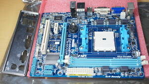 【Socket FM1】GIGABYTE GA-A55M-DS2