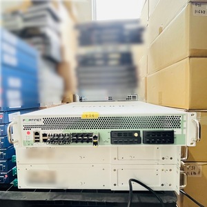 〒24【通電OK】FORTINET FortiGate 3040B マルチ10GbE複合脅威 ファイアウォール FW FortiASICプロセッサ セキュリティ 高性能ハードウェア