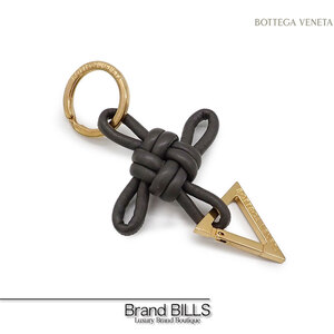 未使用品 BOTTEGA VENETA ボッテガ ヴェネタ トライアングル キーリング キーホルダー 619100V ラムスキン カラビナ チャーム グレー