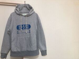 チャンピオンChampion REVERSE WEAVE 緑単色タグツートンリバースウィーブ染込みフーディパーカーsize M