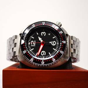 送料無料〓新品〓ノーロゴモデル・NH35メカニカル機械式・アワビダイバー腕時計・オマージュウオッチ・フルステンレス製・ブラック文字盤