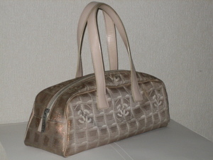 ★　☆USED保管品☆　廃番　CHANEL　ニュートラベルライン　ボストンバッグ　ピンクベージュ　ゴールドラメ　シャネル　★