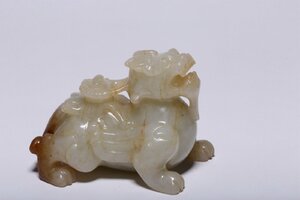 【清】某有名収集家買取品 中国・宋元時代 和田玉子料 「馭獣」彫刻置物 極細工 古置物 古擺件 中国古美術 唐物古董品