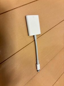 美品 Apple Lightning - SDカードカメラリーダー Apple アップル Lightning