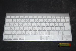 ☆作動確認済み☆保管品☆純正☆Apple Wireless Keyboard☆Bluetooth無線☆テンキーレス☆日本語配列☆A1314