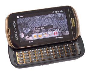 現状品 希少 SAMSUNG サムスン GT-B7620 スマートフォン GIORGIO ARMANI コラボ ・Windows Mobile 6.5・QWERTYキーボード