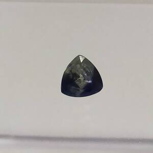 バイカラーサファイア　0.475ct