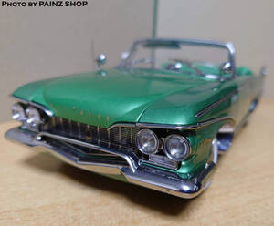 1/18 プリムスフューリー コンバーチブル1960 クロームグリーン Plymouth Fury サンスター製ダイキャスト