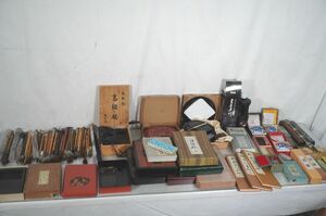 [6-207] 書道具 まとめ 龍彫刻 高級硯 昌石作 中国書墨 青墨 胡開文製 一華可航 高墨 京渣 王義之 蘭亭 印泥 文鎮 唐物 古玩 文房四宝