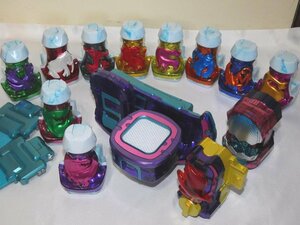 仮面ライダーリバイス　スペシャル限定セット　バイスタンプ12種類