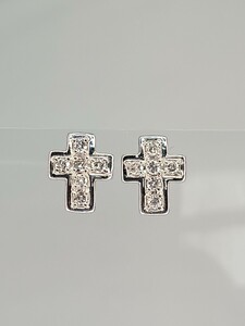 ☆k18wg★天然ダイヤ0.30ct☆ピアス☆35