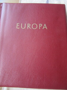フランス切手を収納した　海外発行の大型アルバム　（　1960年〜1973年　）