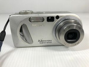 SONY ソニー Cyber-shot サイバーショット コンパクトデジタルカメラ ジャンク DSC-P8 型番 F4