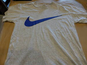 90ｓVINTAGE NIKE T-shirts　【SWOOSH】　銀タグ　米国製　size　XL 　