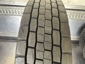 DUNLOP 12R22.5 16PR SP680 バリ山ミックス1本、17.29mm