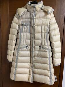 日焼けあり　モンクレール　hermine ベージュ　国内正規品　moncler