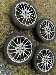 LEXUS is250 225/40R18