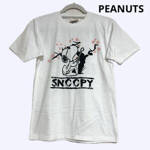 PEANUTS スヌーピー SNOOPY 桜 ギター プリント ロック Tシャツ