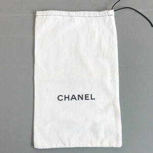 〔シャネル〕23×38cm 保存袋 巾着袋 布袋 CHANEL 正規品 靴／シューズ／小物用 ホワイト 起毛布地 （0229)