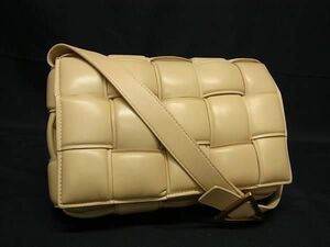 1円 ■極美品■ BOTTEGA VENETA ボッテガヴェネタ パデッド カセット イントレチャート レザー ショルダーバッグ ベージュ系 EA2947