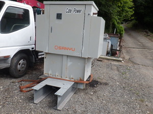 中古 非常用発電機 SANYU SEGS160 CUTE POWER 非常用電源 単相100/200V 50Hz 稼動5時間 5kVA 2012年製 引取限定 新でん