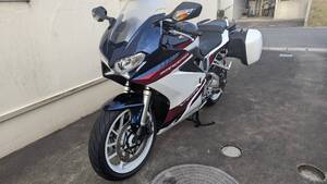 個人出品 2022 HONDA VFR800F 車検R7/6（パニアケース付き）