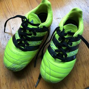 adidas サッカーシューズ　エース16.3 19cm 中古