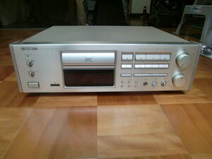 デジタルオーディオテープレコーダー Pioneer D-07（完動品）