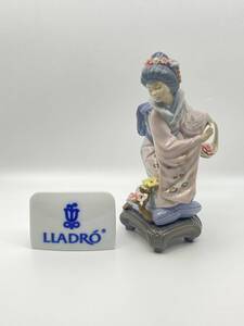 *＊ LLADRO リャドロ ＊* GEISHA MICHIKO フィギュリン No. 1447 芸者 ミチコ　*L79