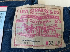 LEVIS　８３５０１-０１０５　１９８３年復刻　W３２L３６　日本製　フラッシャー等付き　未使用品　デッドストック　リーバイス