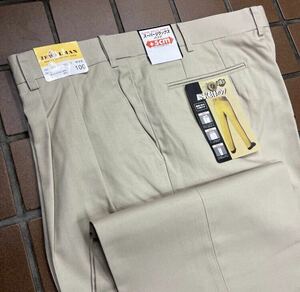 新品☆未使用 人気のチノパン W100cm ベージュ 綿パン ゴルフパンツ ゴルフウェア スラックス ゆったり ウォッシャブル ウエスト＋5cm