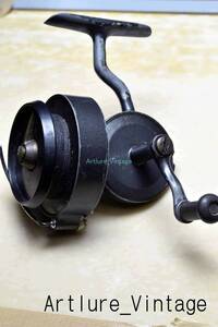 HARDY HARDEX ENGLAN VINTAGE REEL,　2526-300 OLD REEL,　HISTRICAL REEL ビンテージリール