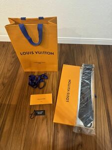 【極様品】LOUIS VUITTON ルイヴィトン ネクタイ LV グレー系 ダミエ ストライプ 人気 完売品　