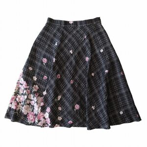 美品 レッセパッセ LAISSE PASSE 桜 フラワープリント フレア スカート ハーフ 膝丈 チェック柄 花柄 和柄 ボトムス 36 黒 ブラック BLM5