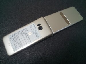 【希少 超美品 SIMロック解除 送料無】au SHF34 AQUOS K 白ロム 防水 防塵 耐衝撃 Bluetooth ワンセグ Wi-Fi 赤外線通信 ガラケー 判定○ 