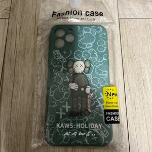 新品未使用KAWS iPhoneケース　カウズスマホケース