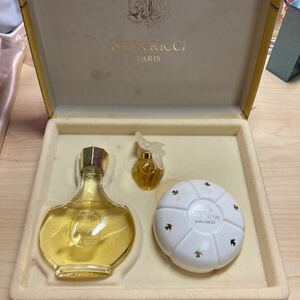 ニナリッチ　香水　パフューム　オードトワレ　サボン　ほぼ未使用　箱付き　NINA RICCI L’Air du Temps アンティーク