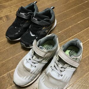 NIKE 19 センチ　ホーキンス　19センチ　ABCマート　キッズ　子供　スニーカー　靴　男の子　セット　黒　グレー　ブラック　シューズ