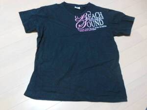 beach sound　S　Vネック　黒　Tシャツ　アートヴィレッジ