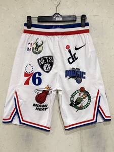 ※Supreme×NIKE シュプリーム ナイキ NIKE NBA TEAM Authentic Short ハーフショートパンツ タイ製 30 　　　 BJBD.AA