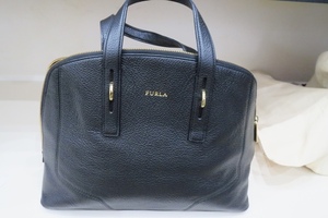 □H88751:FURLA　フルラ　2way　ハンドバッグ　ショルダーバッグ　ブラック　レザー　黒　ファスナー開閉