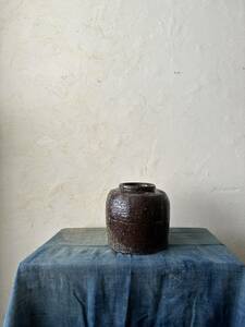 中国　壺　ツボ　花器　オブジェ　置物　花瓶　時代　骨董　時代物　アンティーク　器　焼物　箱付き　中国美術　古美術