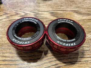 TRIPEAK ceramic bearing 　ボトムブラケット　中古美品