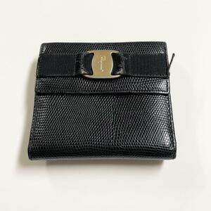 Salvatore Ferragamo フェラガモ 財布 折り財布 ヴァラリボン