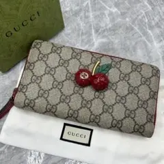 極美品　GUCCI グッチ　長財布　GG柄  チェリー　さくらんぼ